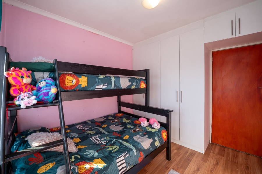 4 Bedroom Property for Sale in Perm Gardens Western Cape